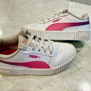 Puma Kids Sneaker Shoes - White and Pink